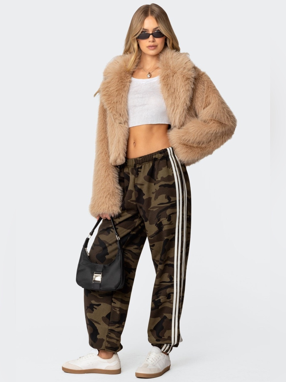 Edikted Camo Contrast Striped Oversized Sweatpants Olive Size XL NWOT